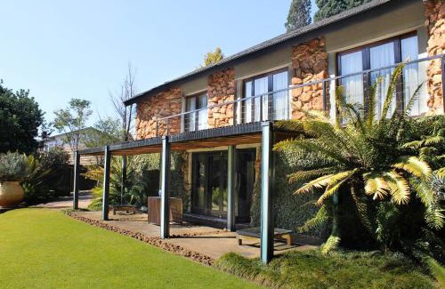 Constantia Kloof House | Serene Place Guest House & Conference Venue AFFORDABLE LUXURY WITH BACKUP POWER