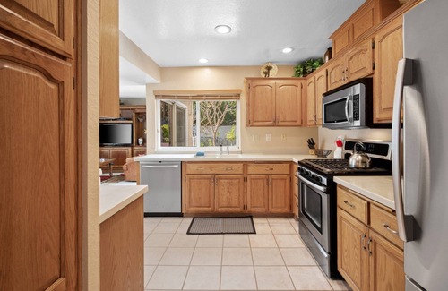 Magnesia Falls Cove House | Serene Rancho Mirage Charmer!