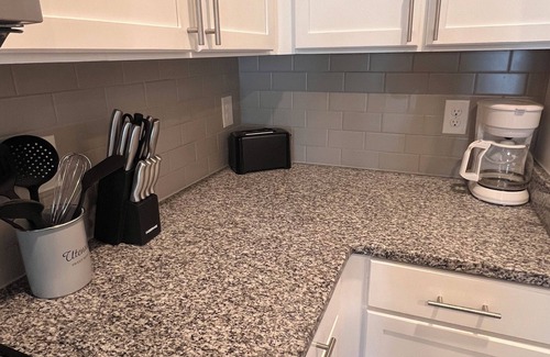 Arlington Apartment | Serene Sands Retreat- 10 minutes from Downtown 15 minutes from Mayo Clinic