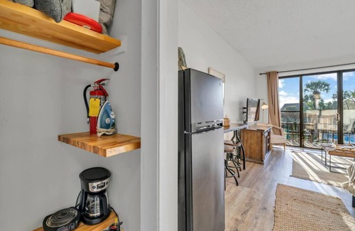 Fort Walton Beach House | Serene Waterfront Studio Fort Walton Beach Condo