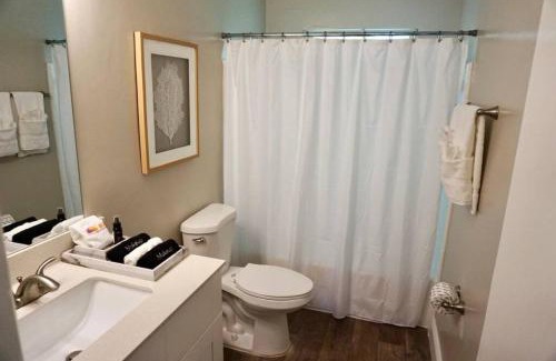 Palm Beach Shores Apartment | Serenity at Seascape: Steps to the beach & Shops