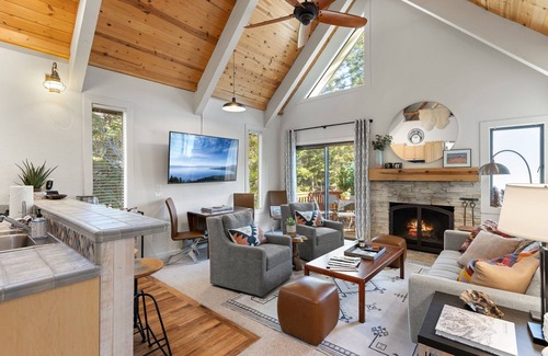 Incline Village Condo | Serenity Bungalow | Loft | A Frame | Fireplace