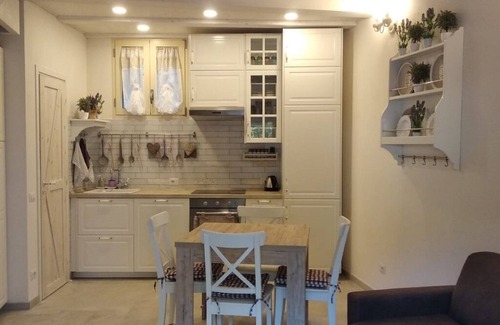 Feriolo Cottage | Serenity Cottage