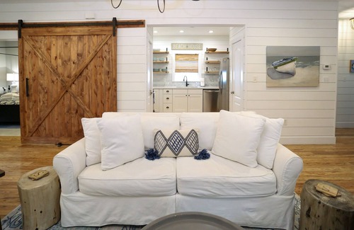 White's Gulfview House | Serenity Cottage-Pool, Private Beach- Dog Friendly