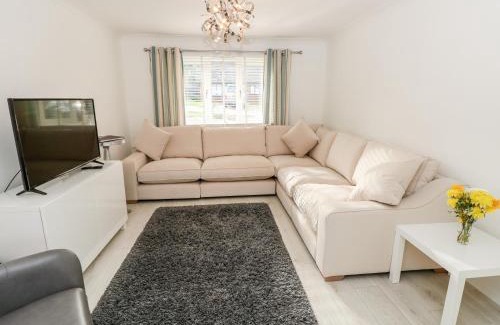 Freshwater House | Serenity