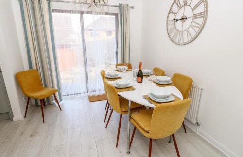 Freshwater House | Serenity