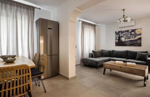 Argostoli Town Apartment | Serenity Home - Two Bedroom Apartment, Sleeps 4