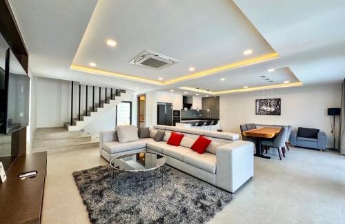 South Pattaya Villa | Serenity Jomtien Pool Villa