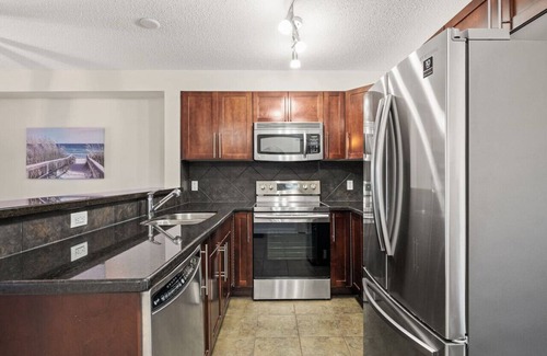 East Kootenay Apartment | Serenity Shores | Pool/Hot Tub | Gym | Fireplace