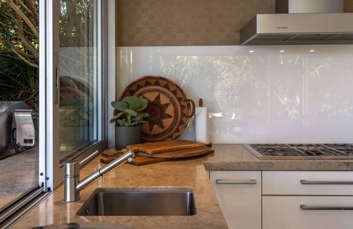 Ostend House | Serenity | Stay Waiheke