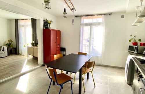 Serignan Apartment | Sérignan: your vacation in the sun, Confort XXL