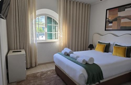 Faulha Villa | Sesimbra Stylish Villa by Homing