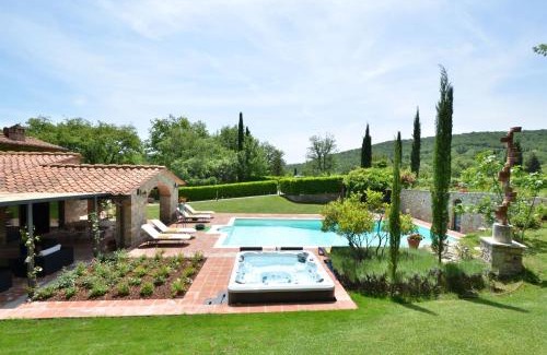 Gaiole in Chianti Villa | Sestuccia