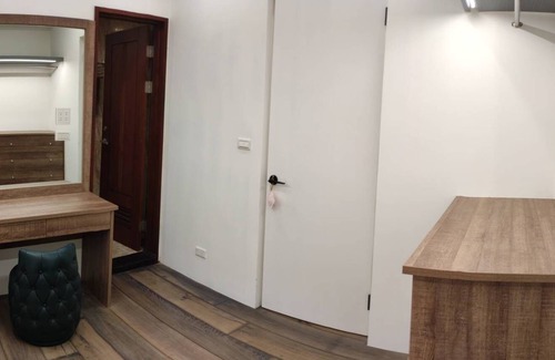 Datong Bed & Breakfast | Seth Spring B&B