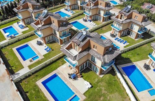 Hisaronu Villa | Seven 7 - 3 Bedroom Brand New Holiday Villa in Hisarönü