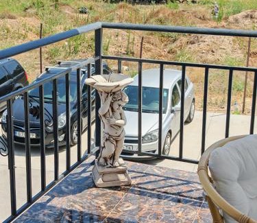 Saturn Apartment | Seven Studio