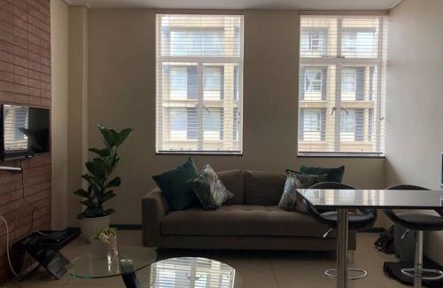 Downtown Johannesburg Apartment | Seventh Heaven