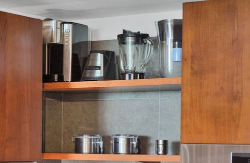 Coconut Grove Apartment | SF Coastal Elegance Luxury by the Water