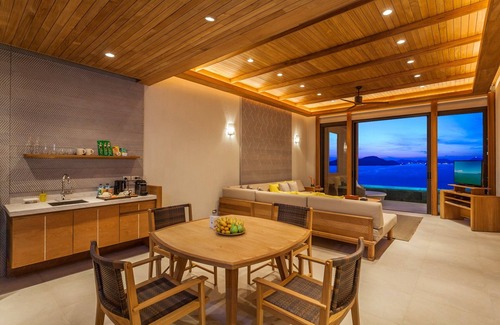 Wichit Villa | (SHA+)Ocean View Penthouse-Sri Panwa