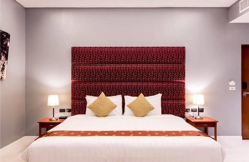 Patong Resort | (SHA+)Sky Standard Room with Plunge Pool