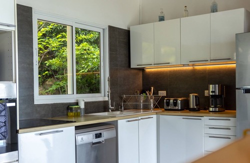 Hin Hong House | Shades of Blue - Tropical chic sea view villa