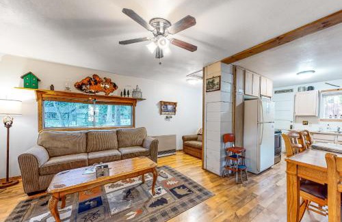 Enterprise House | Shady Pines