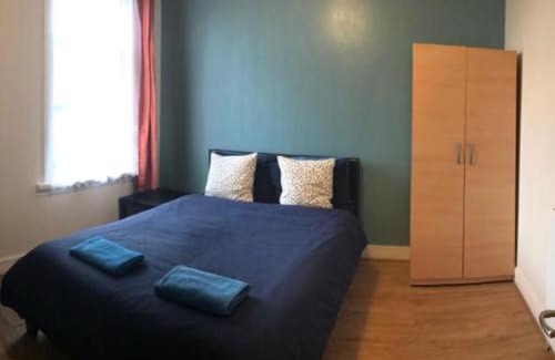East Ham North House | Shakespeare inn