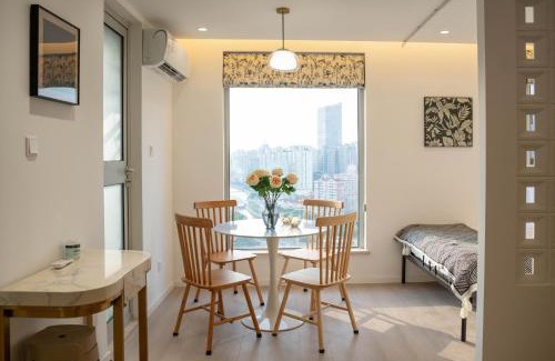 Downtown Shanghai Apartment | Shanghai Yi Du B&B - Near Nanjing West Road commercial district, 350 walk from the Natural History Museum subway