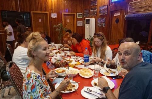 Bunji Hotel | Shangrila Fairymeadows Inn