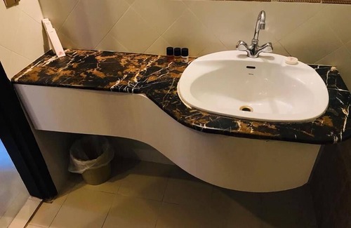 Murree Hotel | Shangrila Resort Hotel Murree