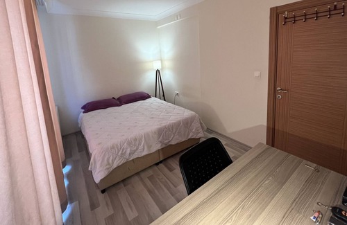Golbasi Bed & Breakfast | shared apartment with private room-özel odalı ortak daire