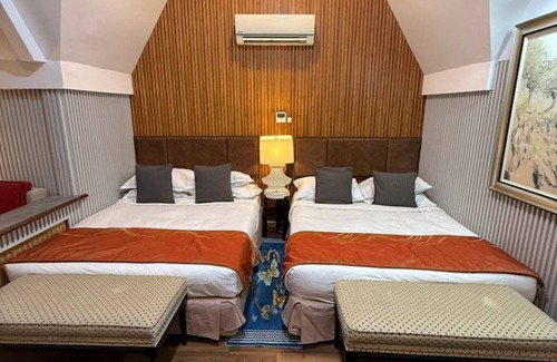 Pulau Perhentian Kecil Resort | Sharila x Bluestar Suite Resort Perhentian