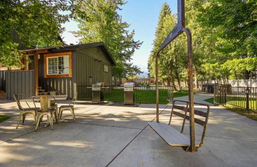 McCloud Hotel | Shasta View Lodge