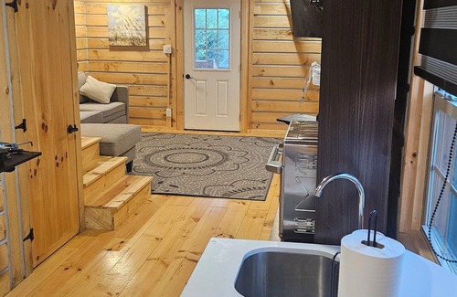 Cassopolis Cabin | SHAVEHEAD LAKE CABIN RETREAT, near Notre Dame