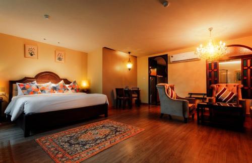 Chiang Mai Hotel | SHEIK ISTANA HOTEL CHIANGMAl
