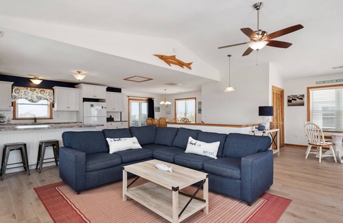 South Nags Head House | Shell Cottage: Oceanfront | Private Pool | Hot Tub