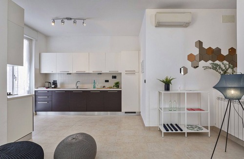 Quarto dei Mille Apartment | Shelley Apartments by Wonderful Italy - Sky