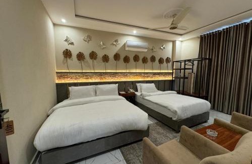 Bhurban House | Shelton Boulevard Hotel Lahore