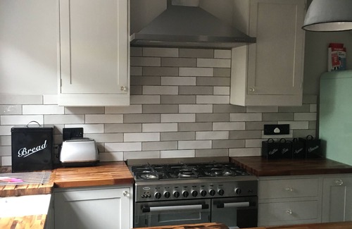 Wormholt and White City House | Shepherds Bush London Retreat