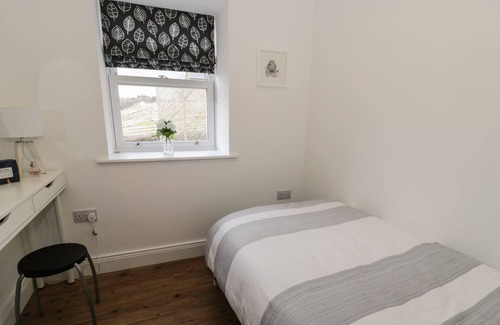 Rothbury Cottage | SHEPHERDS COTTAGE, pet friendly in Rothbury