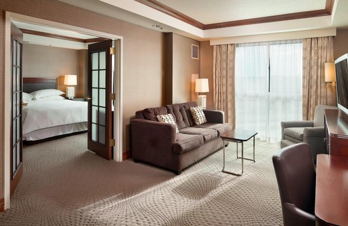 Sioux Falls Hotel | Sheraton Sioux Falls Hotel & Convention Center