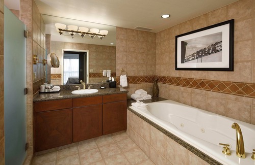 Sioux Falls Hotel | Sheraton Sioux Falls Hotel & Convention Center