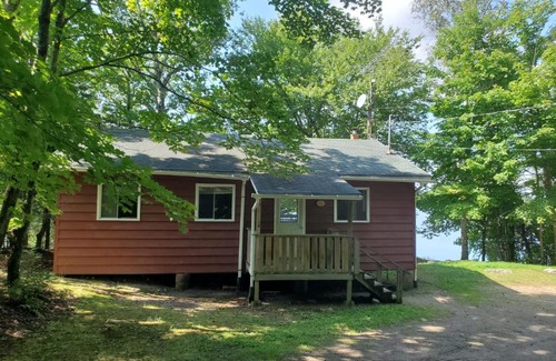 Perry House | Sherwood Shores Cottage