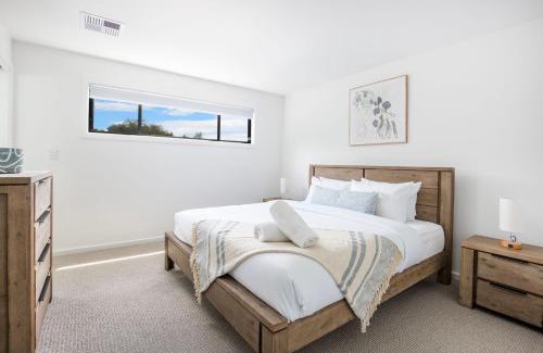 Culburra Beach House | Shiloh Shores - Pet Friendly with Fire Pit - 5 Mins to Beach
