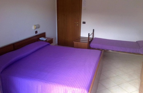 Furlo Hotel | Shine