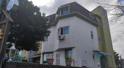 Gujwa Hotel | Shiny Hotel