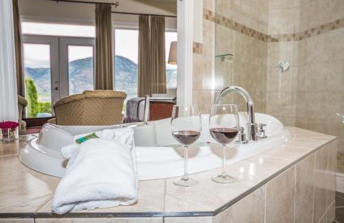 Okanagan-Similkameen Cabin | Shiraz Villa