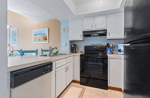 Myrtle Beach Condo | Shore Dr Sunset Retreat