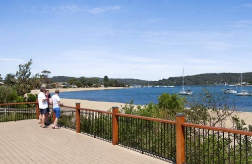 Ettalong Beach Villa | SHORE FUN @ ETTALONG BEACH