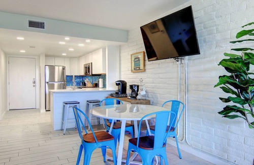 Port Aransas Apartment | Shore Thing, amazingly remodeled studio unit at Sea Sands Condos!
